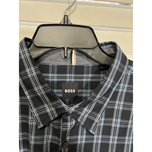 Hugo Boss Plaid Long‎ Sleeve Button Up Shirt - NWT - Picture 4 of 5